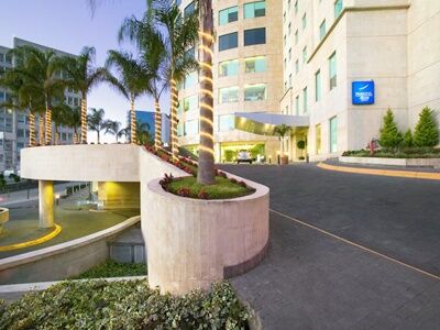 Novotel Santa Fe Hotel
