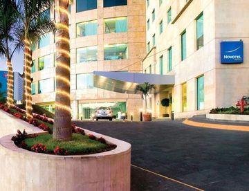 Novotel Santa Fe Hotel 4*